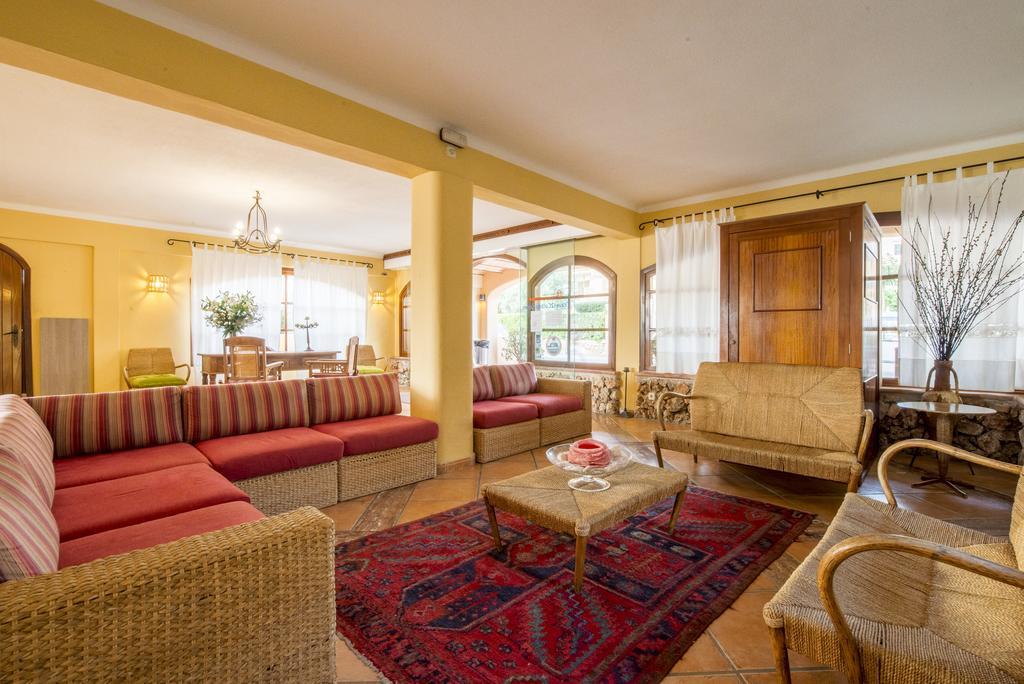 Aparthotel Playa Ferrera
